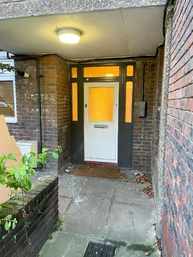 Flat 4, Kingsbury House Villa London Eksteriør billede
